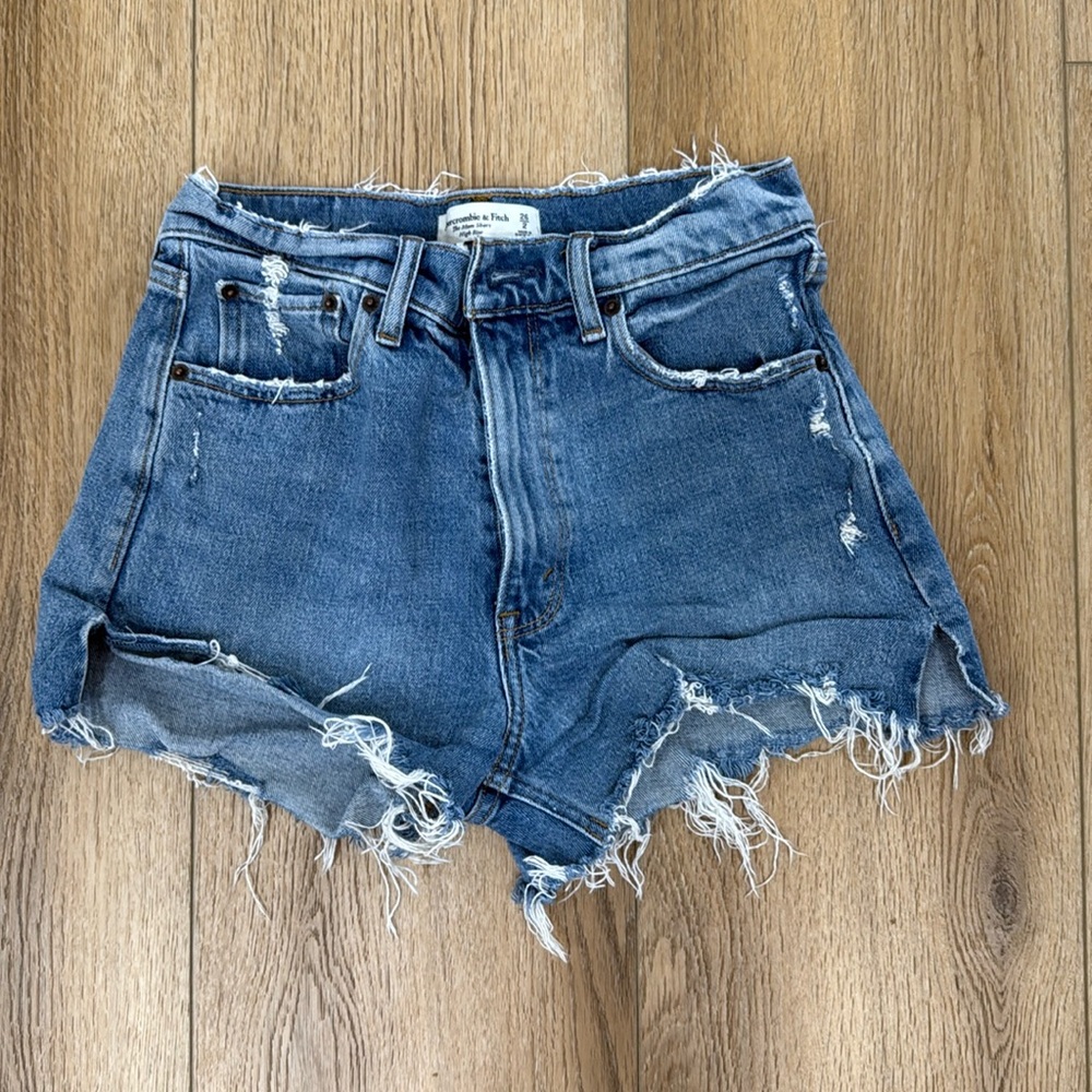 “The Mom Short” High Rise Abercrombie Shorts